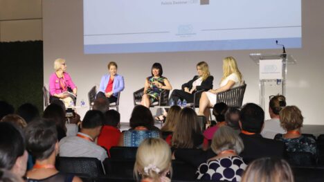 an all female panel speaking at cruise conversations live conference